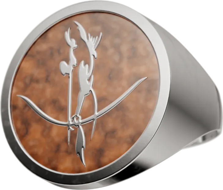 Render del anillo sello de plata con el logo del arquero sobre un inlay de piedra marrón